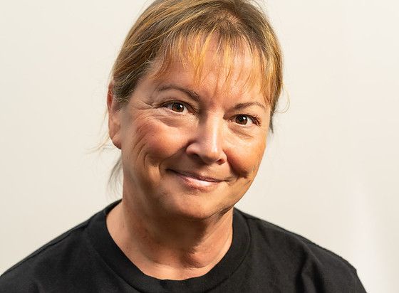 Kim Miller, Secretary